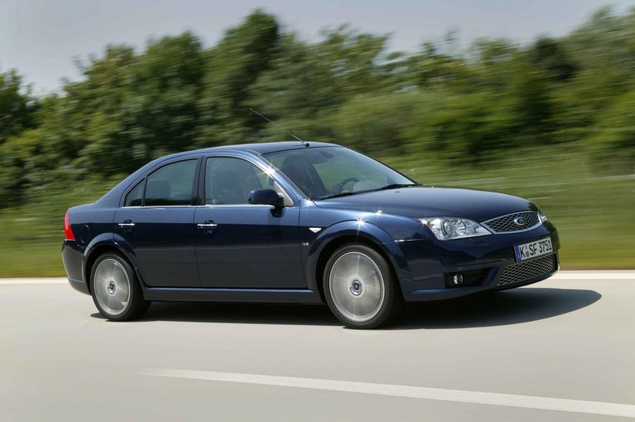  Ford Mondeo Titanium 2004 года  (фото 15 из 38)